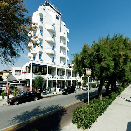 Hotel Villa Sorriso Senigália Exterior foto